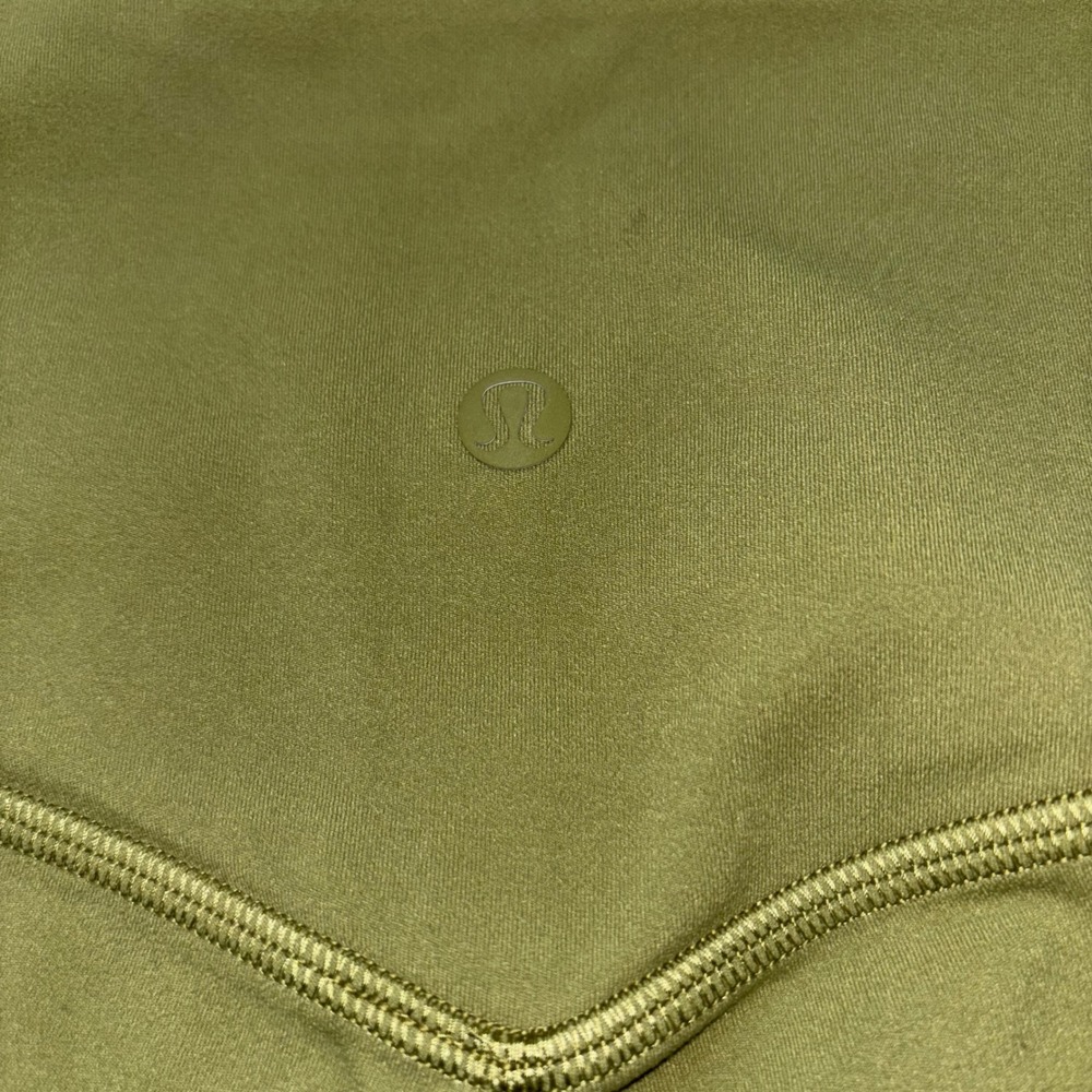 Lululemon Olive Green Leggings, Semi Capri Style Leggings Size 4 - Excellent - Picture 6 of 9